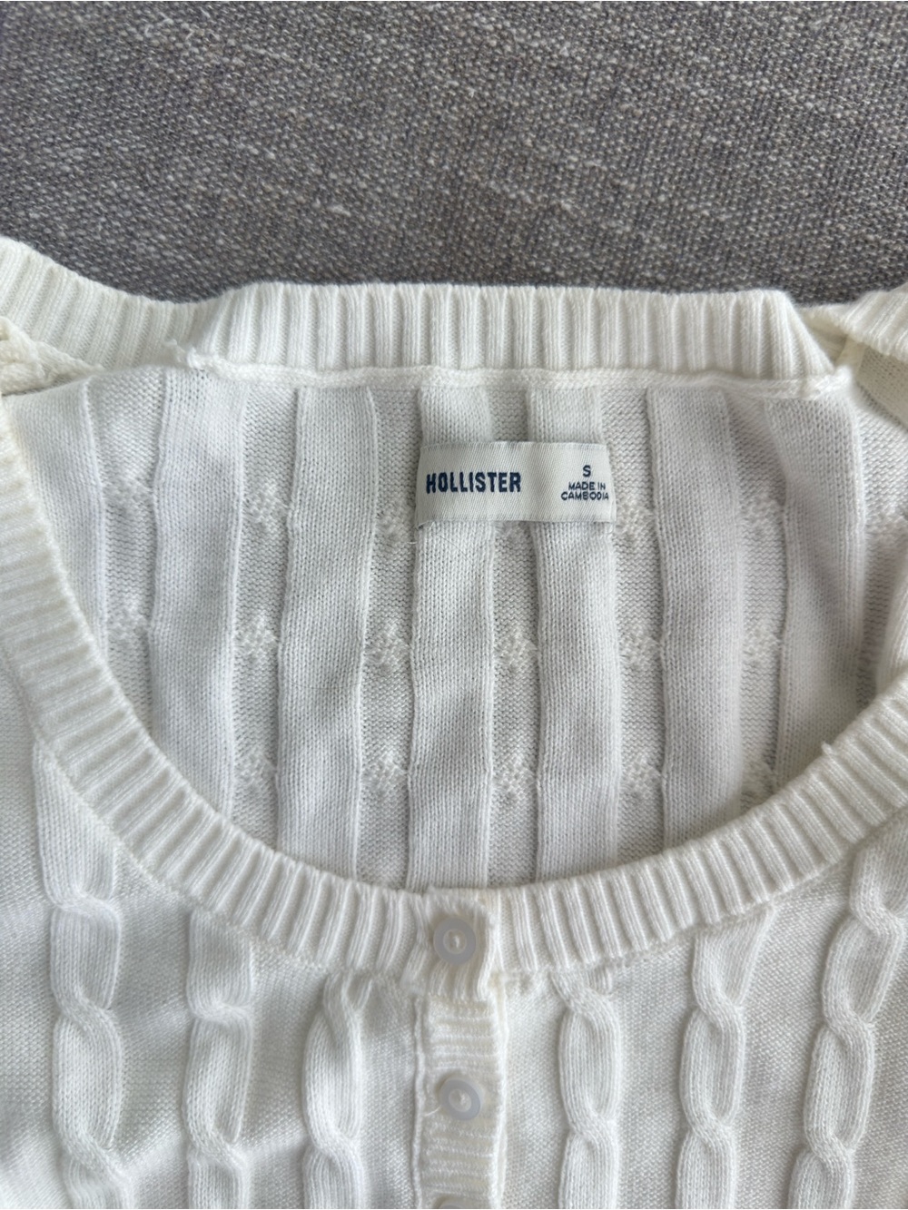 Hollister White Cable-Knit Tie-Waist Sweater - Picture 10 of 10